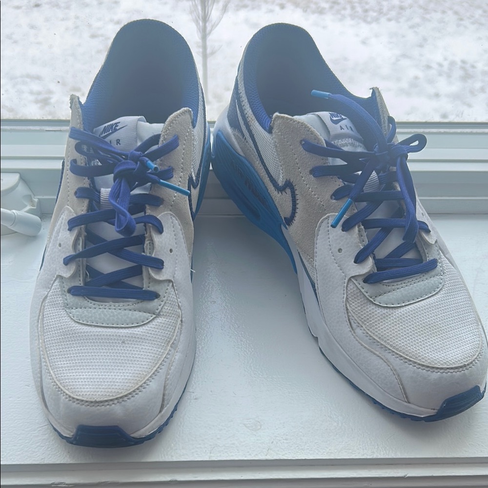Nike Air Men's White and Blue Sneakers